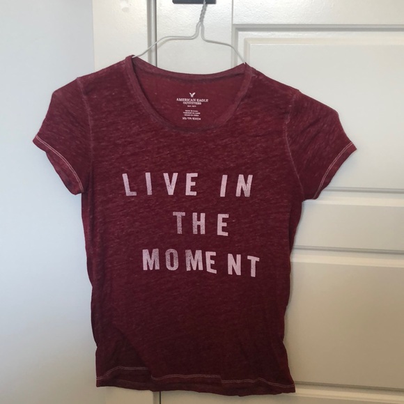 Live in the moment t-shirt - Picture 1 of 2